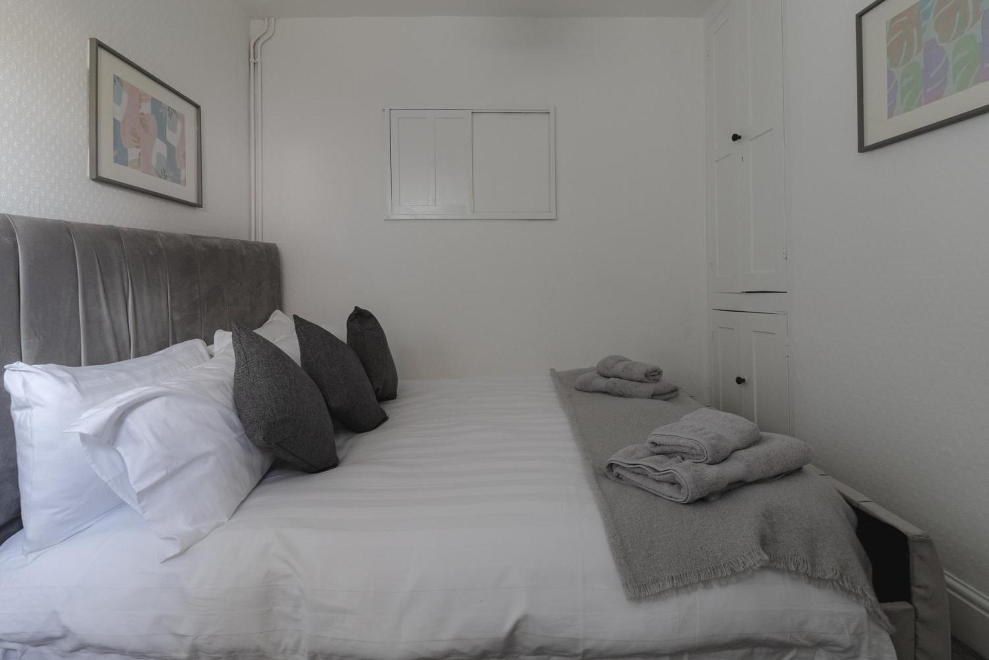 Fabulous, Vibrant, Town House, Central Bath Road Cheltenham Exteriör bild