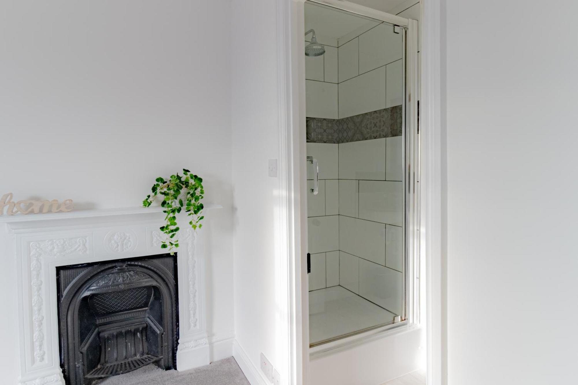 Fabulous, Vibrant, Town House, Central Bath Road Cheltenham Exteriör bild