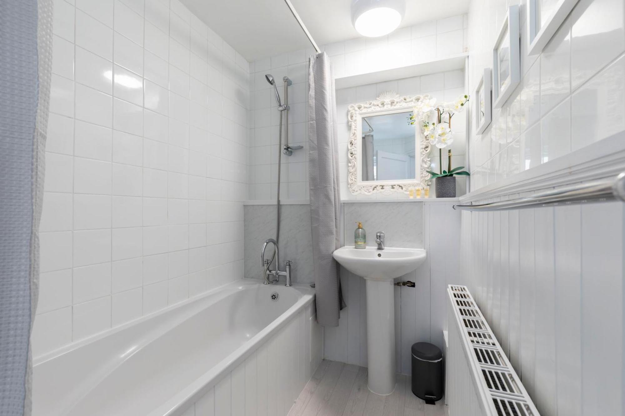 Fabulous, Vibrant, Town House, Central Bath Road Cheltenham Exteriör bild
